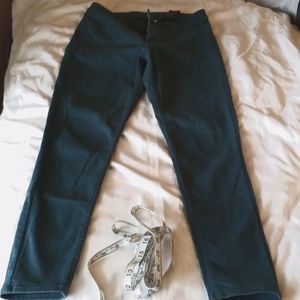 Hunter's Green Denim Jeans